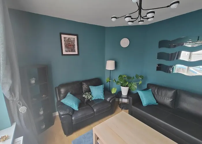 Recently Renovated House Hotel