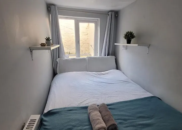 Hotel Recently Renovated House