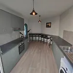 Recently Renovated House מלון